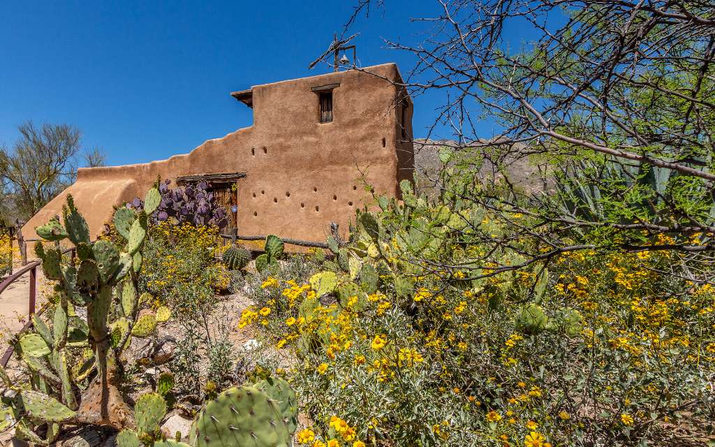 DeGrazia Gallery in the Sun on a beautiful spring day